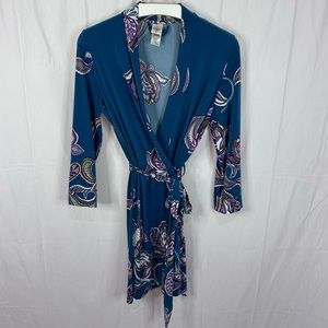 In Bloom By Jonquil Lightweight Robe Size Small Blue Purple Paisley Knee Length